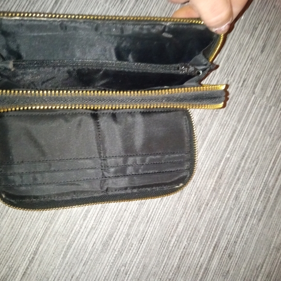 Wallet - Picture 3 of 3